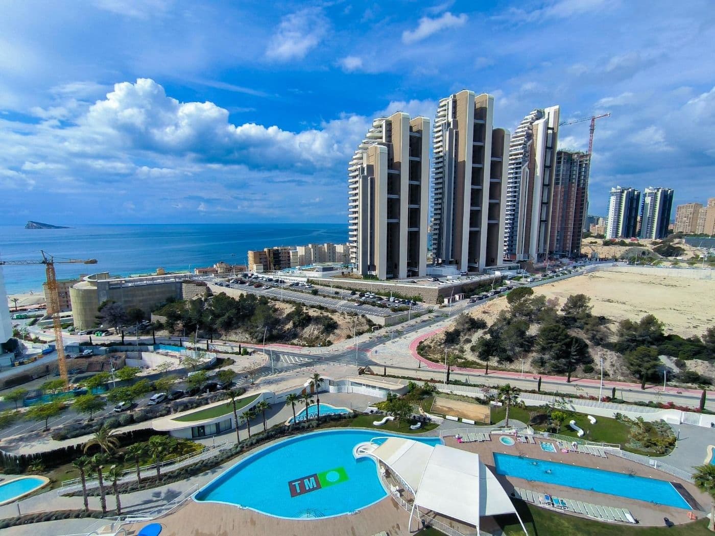 Incredible luxury apartment located in the modern Sunset Waves residential complex